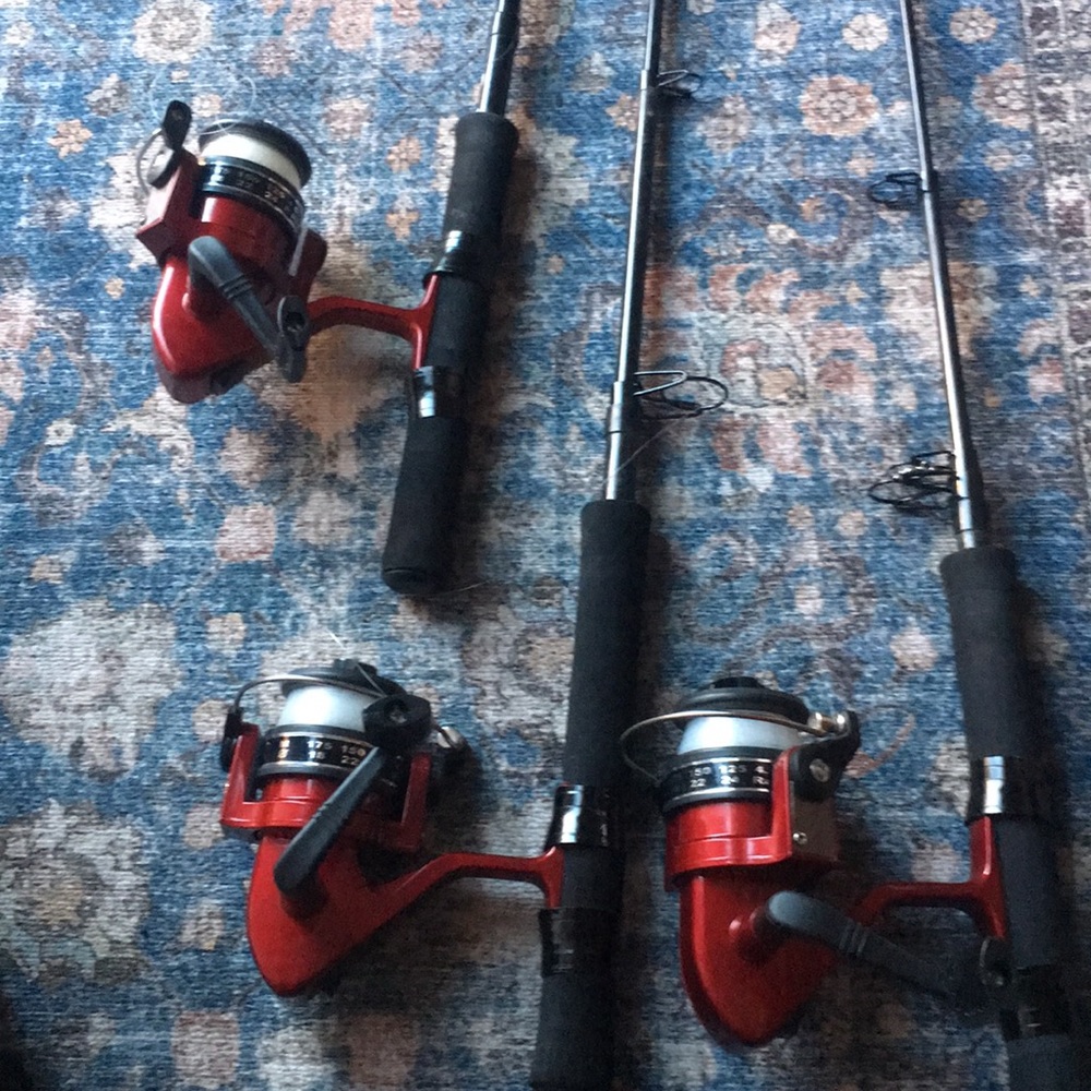 3fishing poles